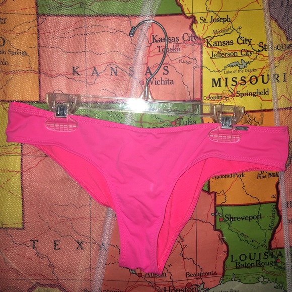 Hollister 2-Piece Bikini - Picture 5 of 6